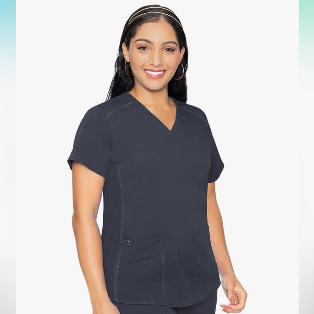 Med Couture V-Neck Women's Scrub Top 5 Pockets, Rib-Knit Side Panel SIZE SMALL